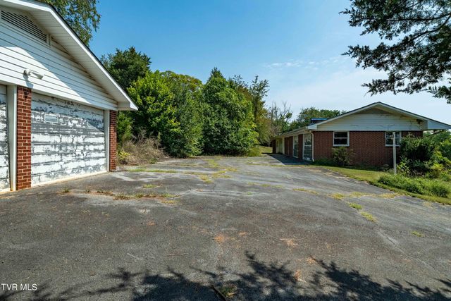 214 Bernard Avenue, Church Hill, TN 37642
