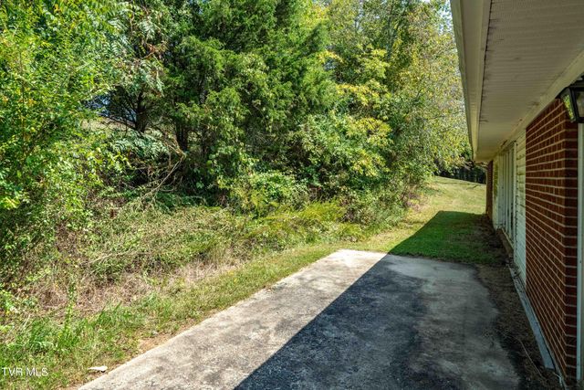 214 Bernard Avenue, Church Hill, TN 37642