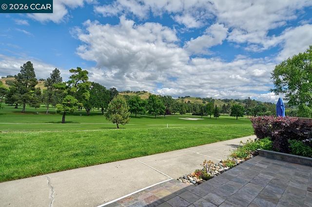 2324 Tice Creek Dr 3, Walnut Creek, CA 94595