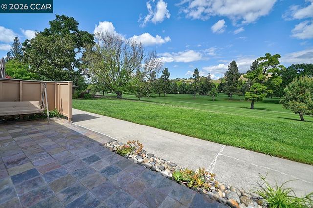 2324 Tice Creek Dr 3, Walnut Creek, CA 94595