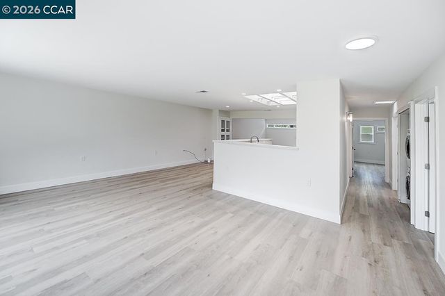 2324 Tice Creek Dr 3, Walnut Creek, CA 94595