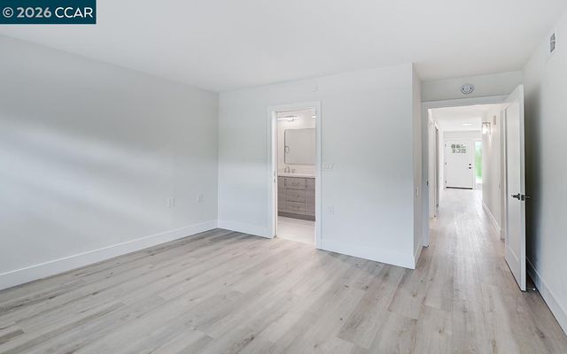 2324 Tice Creek Dr 3, Walnut Creek, CA 94595