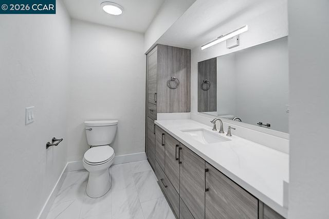 2324 Tice Creek Dr 3, Walnut Creek, CA 94595