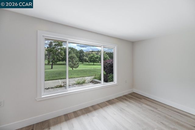 2324 Tice Creek Dr 3, Walnut Creek, CA 94595