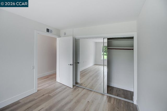 2324 Tice Creek Dr 3, Walnut Creek, CA 94595