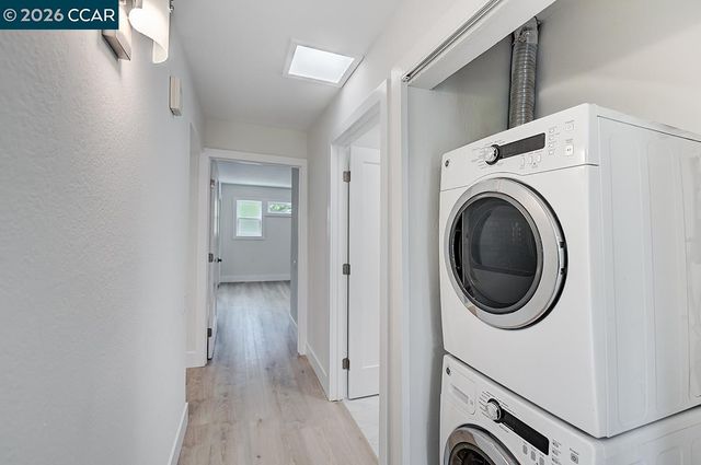 2324 Tice Creek Dr 3, Walnut Creek, CA 94595