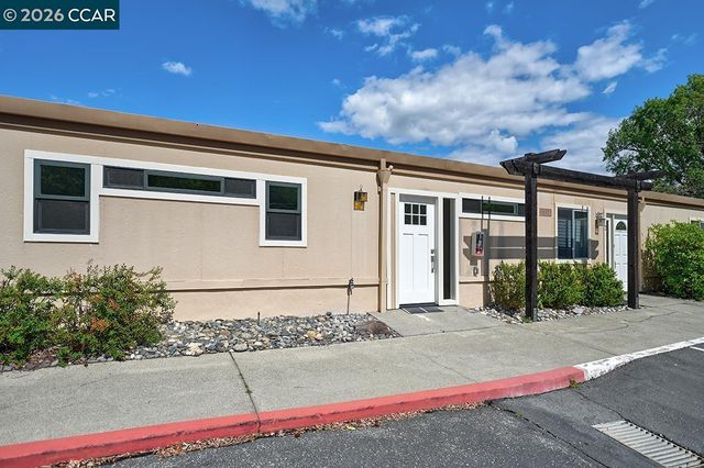 2324 Tice Creek Dr 3, Walnut Creek, CA 94595