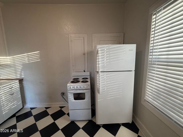 902 E Palm Lane Apt 8, Phoenix, AZ 85006