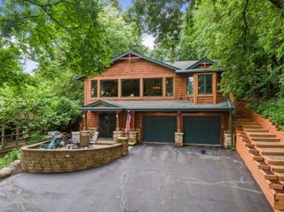 6044 Ridgewood Road, Mound, MN 55364