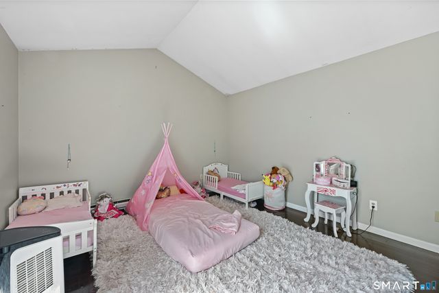 95 Park Avenue 14, Danbury, CT 06810
