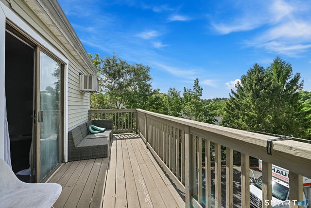 95 Park Avenue 14, Danbury, CT 06810