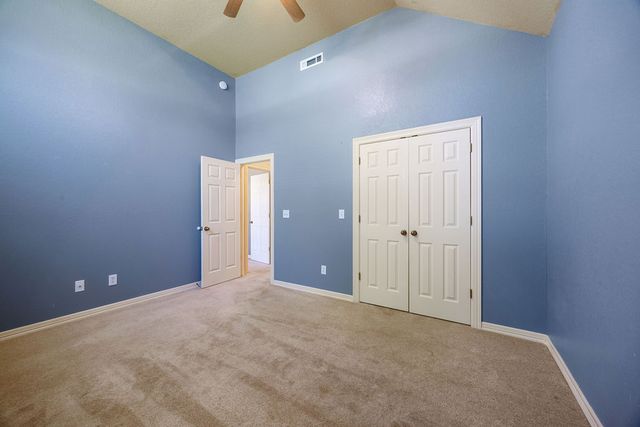 725 S Primrose Road, Lowell, AR 72745