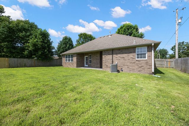 725 S Primrose Road, Lowell, AR 72745