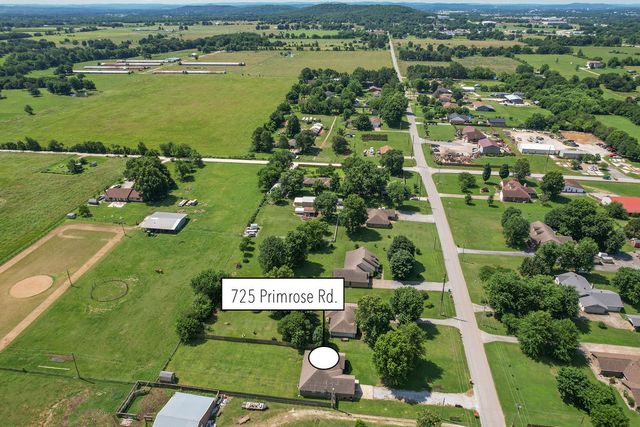 725 S Primrose Road, Lowell, AR 72745