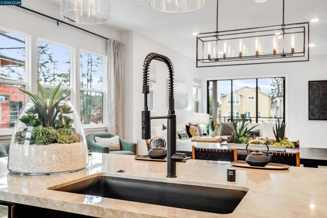 1102 1102 Althea Terraces 1, Sunnyvale, CA 94086