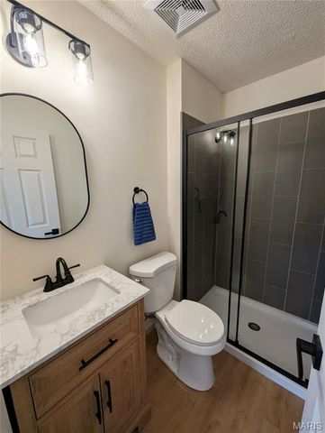 2865 Gatling Drive, Oakville, MO 63129