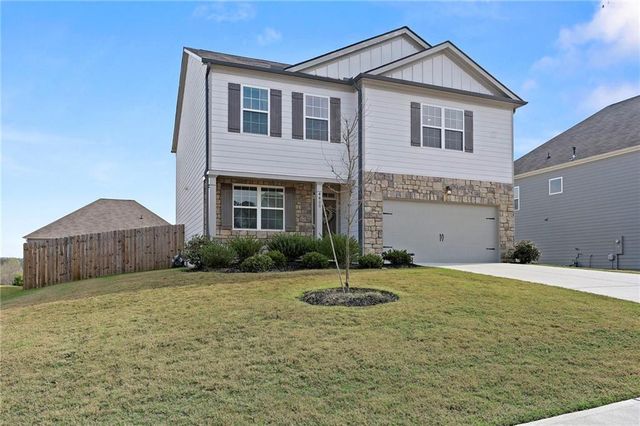 4400 Merrigold Way, Fairburn, GA 30213