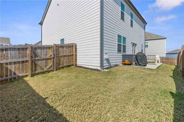 4400 Merrigold Way, Fairburn, GA 30213