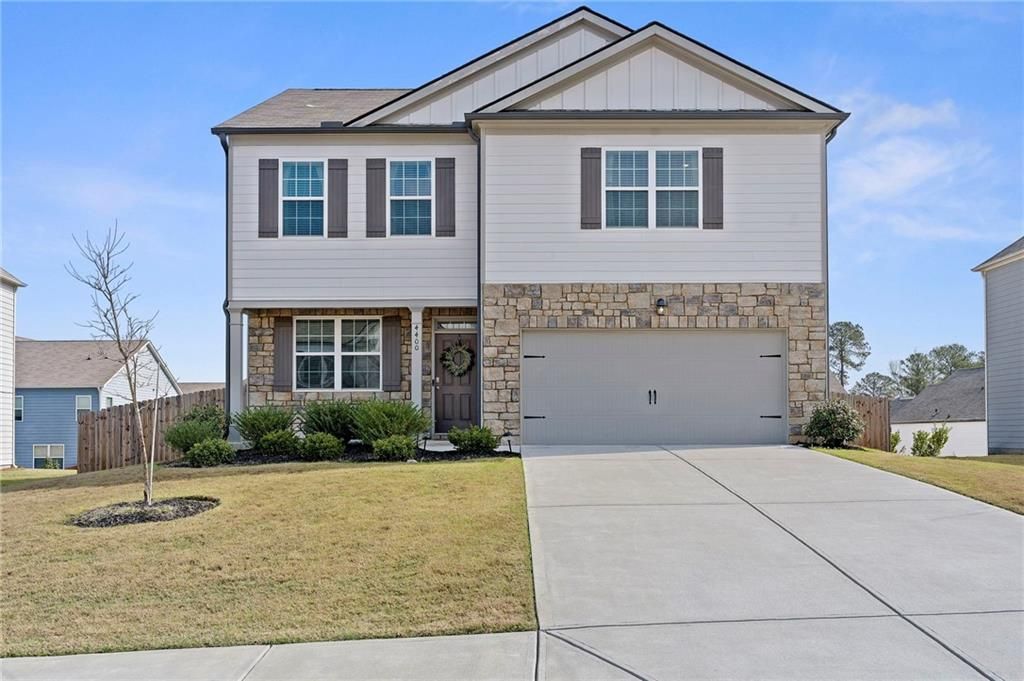 4400 Merrigold Way, Fairburn, GA 30213