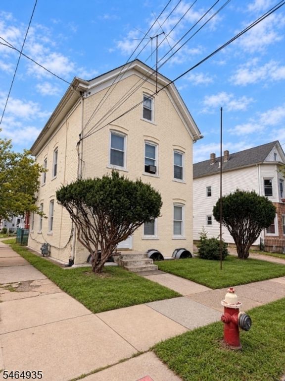 94 22Nd Ave, Paterson City, NJ 07513 — photo 2