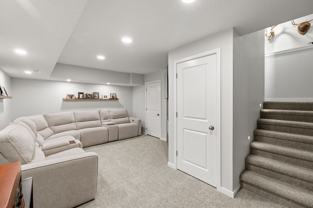 1924 17th Street SE, Altoona, IA 50009