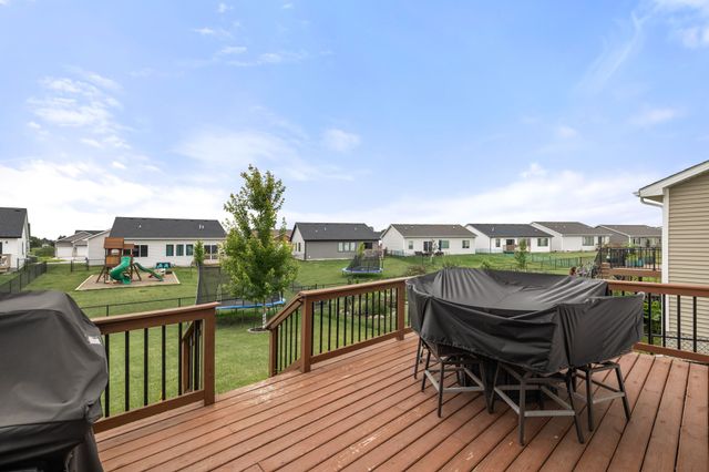1924 17th Street SE, Altoona, IA 50009