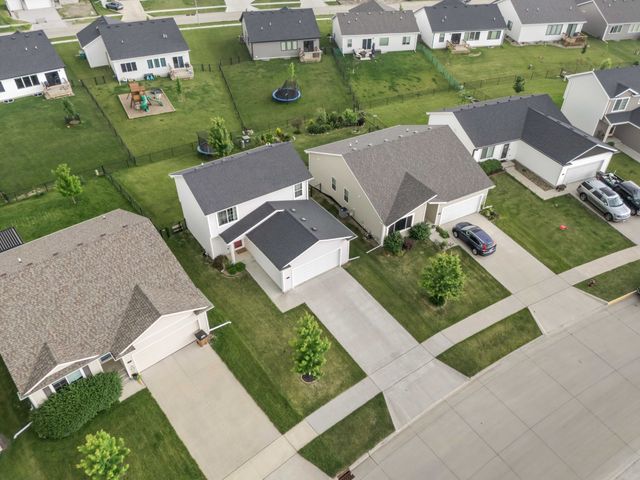 1924 17th Street SE, Altoona, IA 50009