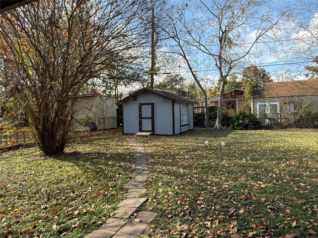 1401 Pugh Drive, Galena Park, TX 77547