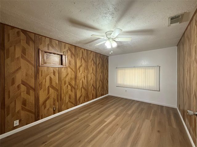 1401 Pugh Drive, Galena Park, TX 77547