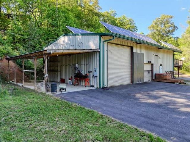 441 Foxfire Road, Blairsville, GA 30512