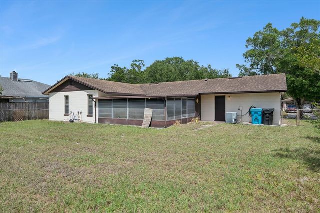 608 WAVECREST DRIVE, Orlando, FL 32807