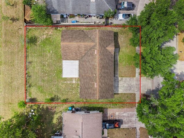 608 WAVECREST DRIVE, Orlando, FL 32807