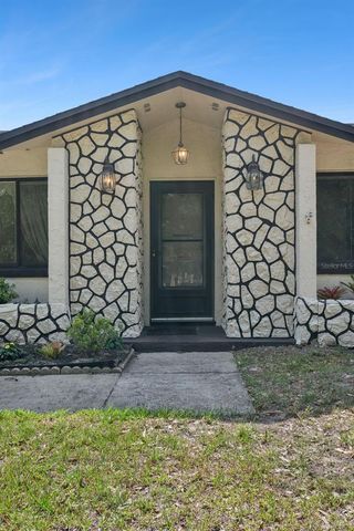 608 WAVECREST DRIVE, Orlando, FL 32807