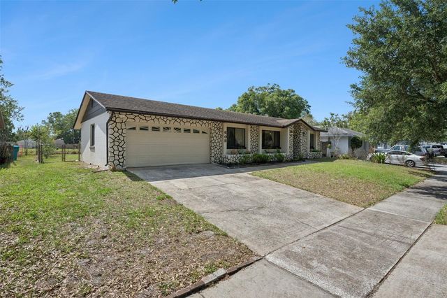 608 WAVECREST DRIVE, Orlando, FL 32807