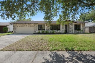 608 WAVECREST DRIVE, Orlando, FL 32807