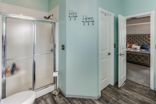 1124 N High Park Dr, Derby, KS 67037