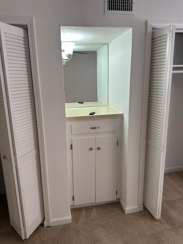 8818 Ilona Lane 7, Houston, TX 77025