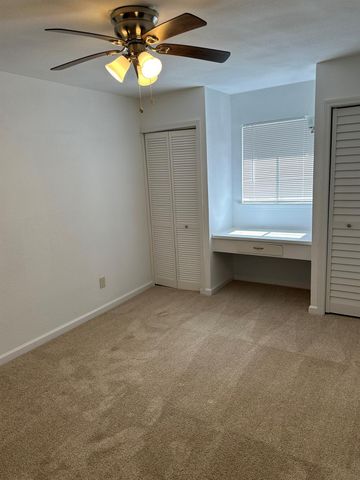 8818 Ilona Lane 7, Houston, TX 77025