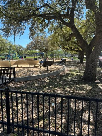 8818 Ilona Lane 7, Houston, TX 77025