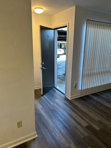 8818 Ilona Lane 7, Houston, TX 77025