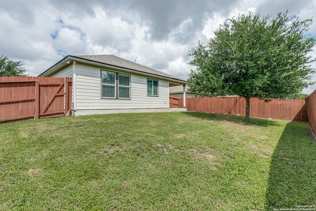 16210 Rosebud Vista, Selma, TX 78154