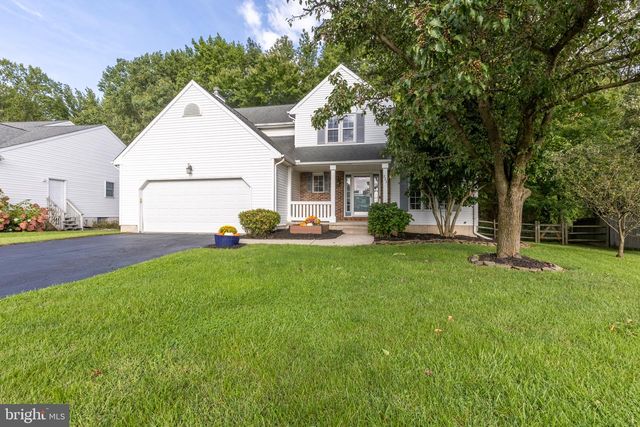 223 E FLAGSTONE DR, Newark, DE 19702