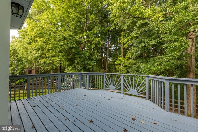 223 E FLAGSTONE DR, Newark, DE 19702