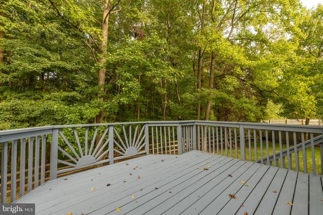 223 E FLAGSTONE DR, Newark, DE 19702