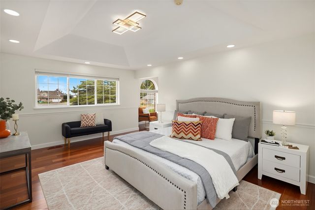 1734 Ilwaco Avenue NE, Renton, WA 98059