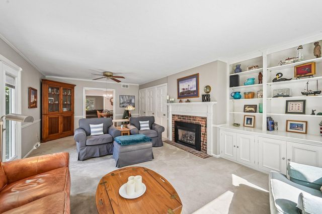 9491 Circle Drive E, Pickerington, OH 43147