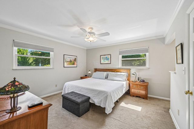 9491 Circle Drive E, Pickerington, OH 43147