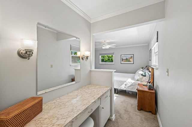 9491 Circle Drive E, Pickerington, OH 43147