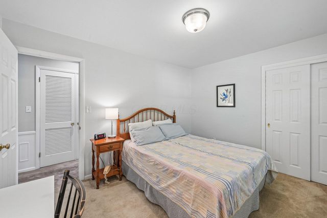 9491 Circle Drive E, Pickerington, OH 43147