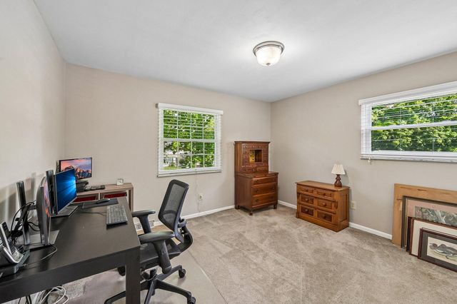 9491 Circle Drive E, Pickerington, OH 43147